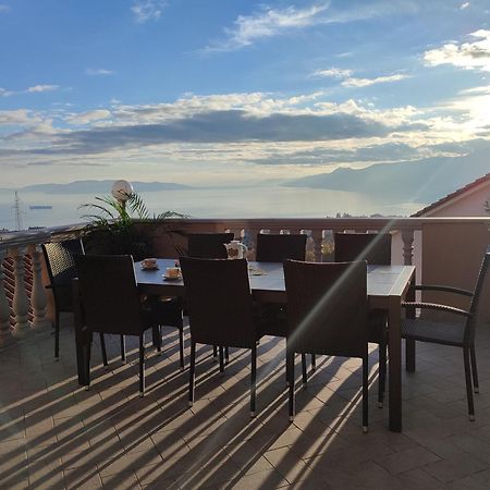 Apartments Villa Kastav In Old Town Center With Sea View And Parking Exterior foto