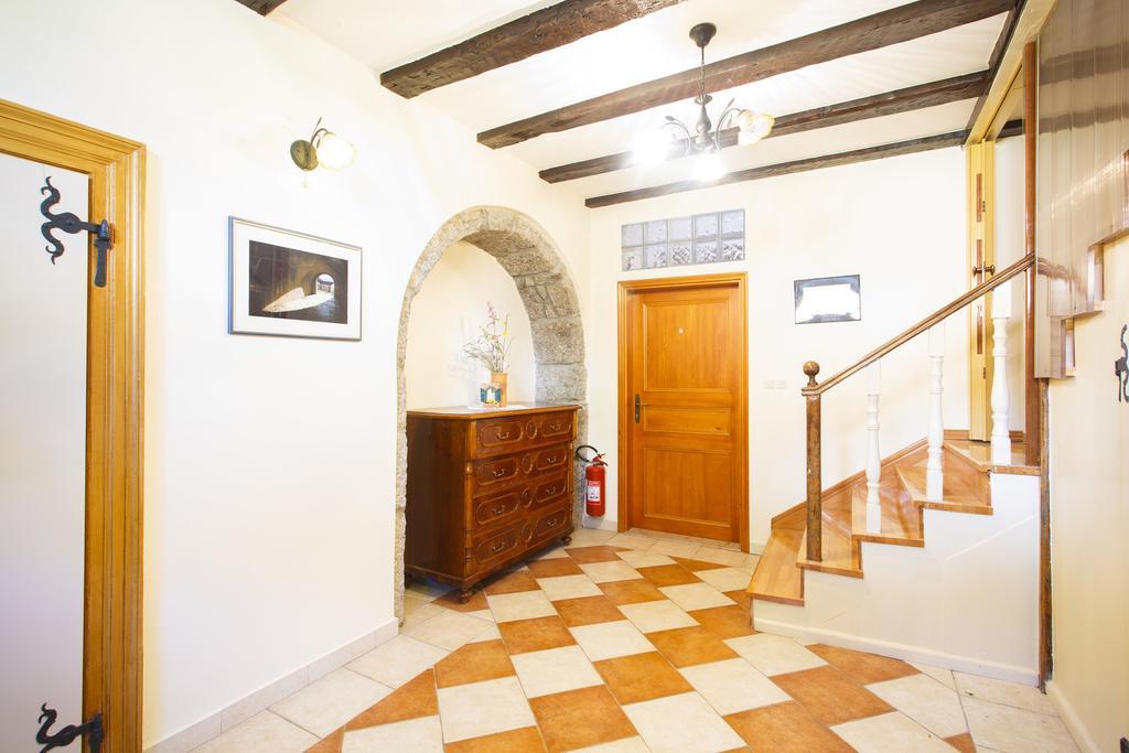 Apartments Villa Kastav In Old Town Center With Sea View And Parking Habitación foto