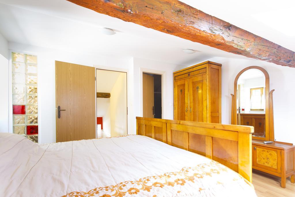 Apartments Villa Kastav In Old Town Center With Sea View And Parking Habitación foto